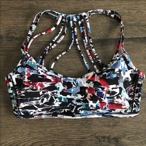 Lululemon sports bra